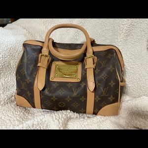 Louis Vuitton like handbag